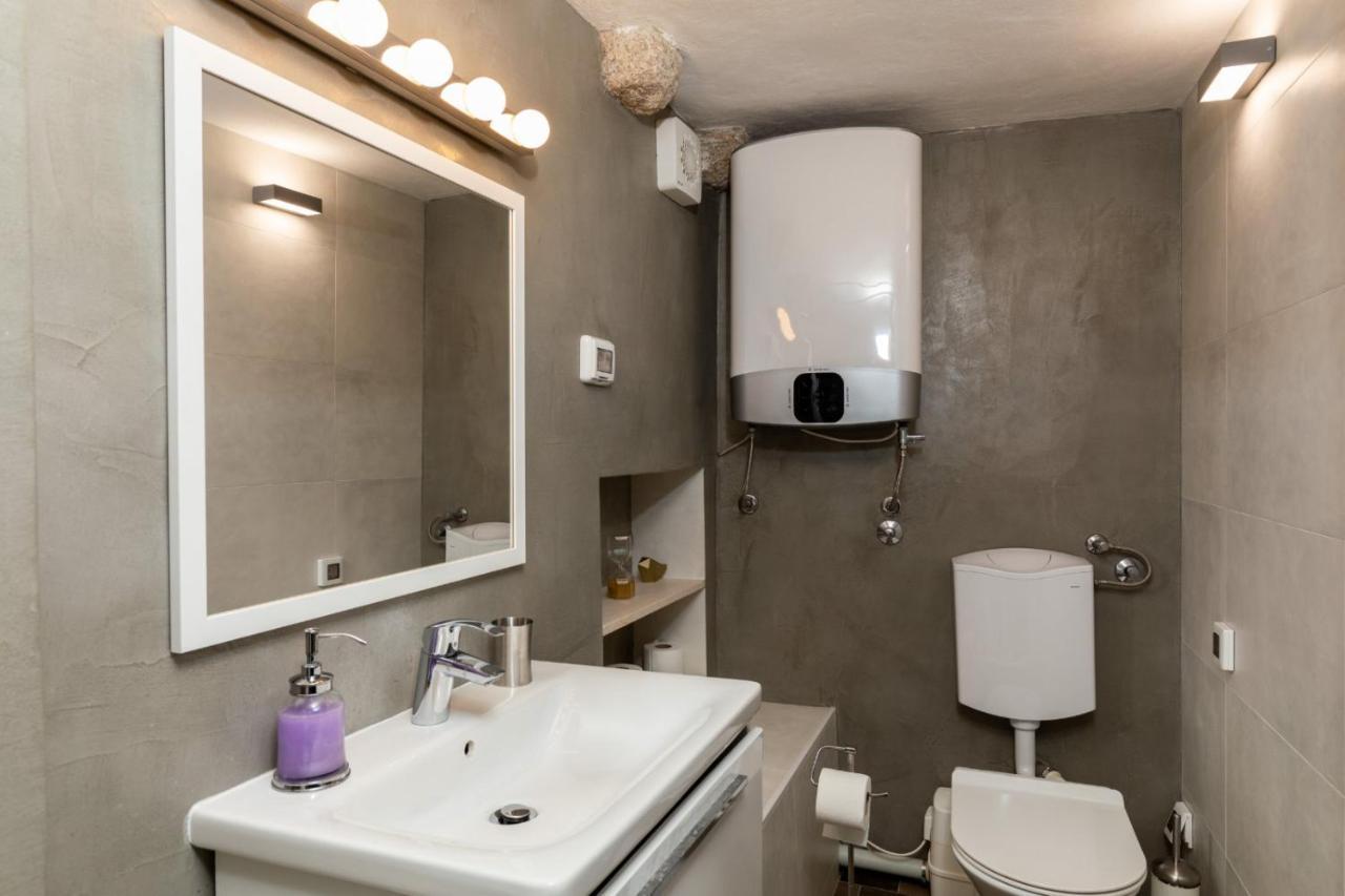 Private Accommodion Linda Studio Dubrovnik Exterior foto
